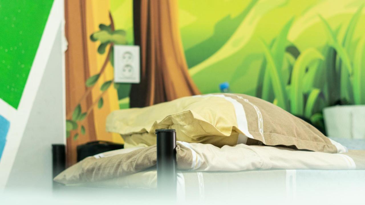 Fox Hostel Almaty Luaran gambar